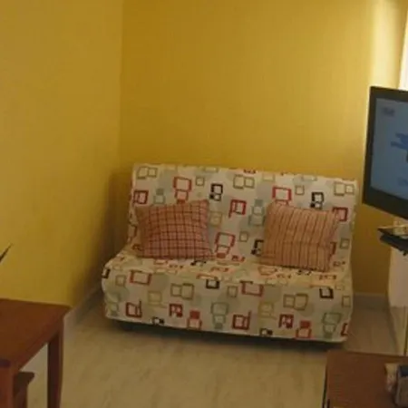 Canyet Costabravasi Apartment